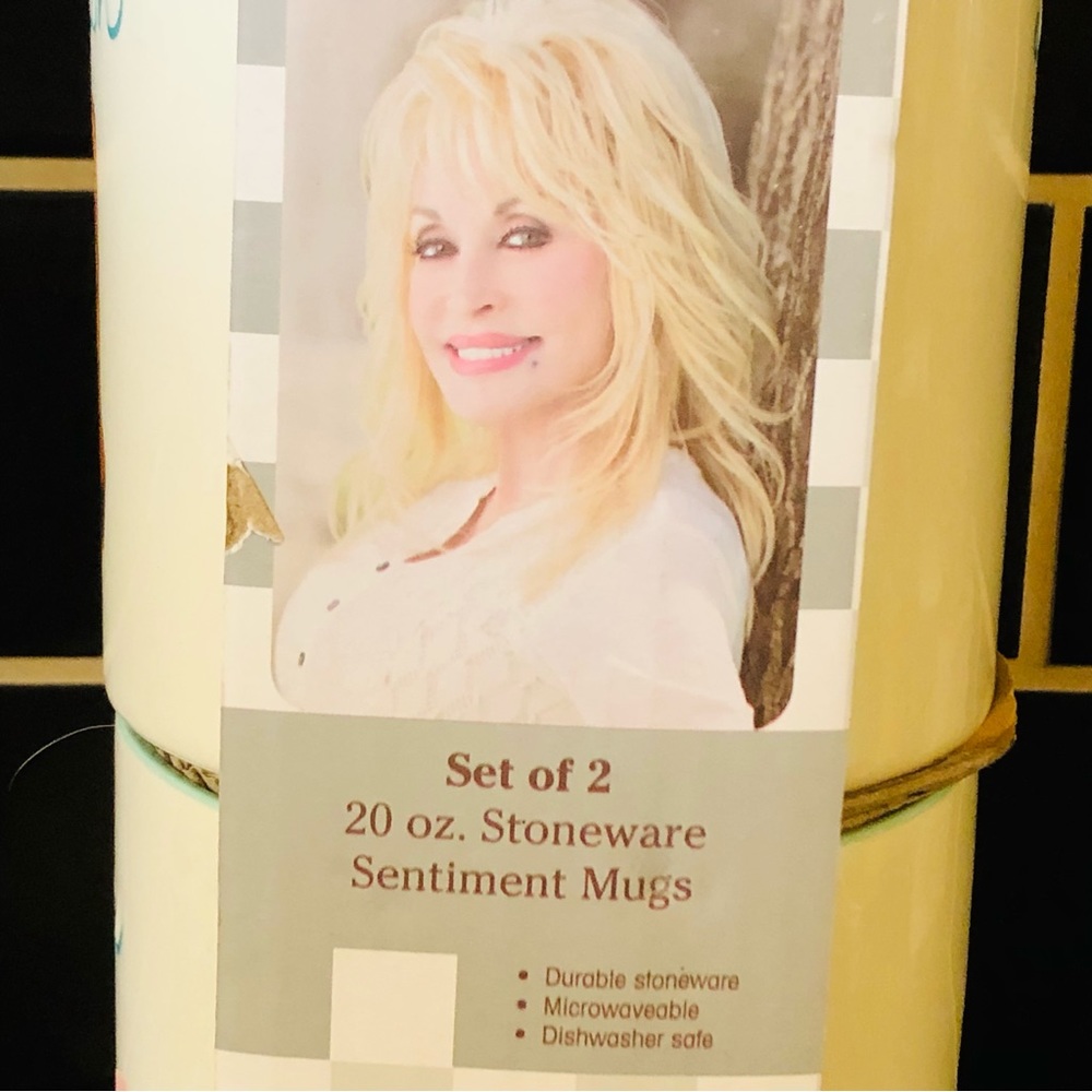 Dolly Parton, Two 20 Ounce Stoneware Sentiment Mugs, Ambition, Hope, Gift 🎁 NWT - Picture 5 of 9